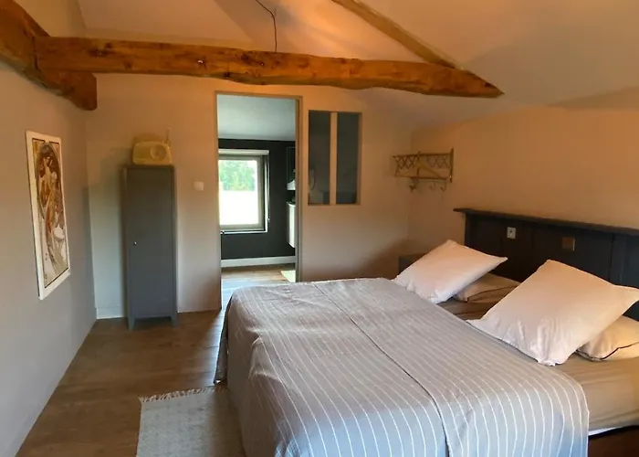 Maison De La Rive Villa *