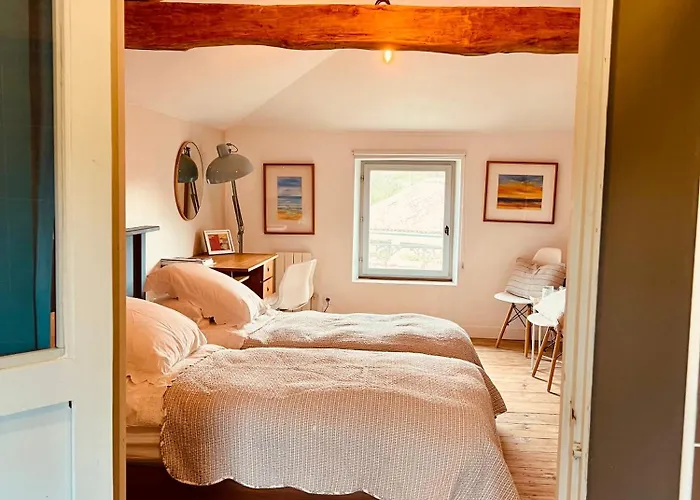 Maison De La Rive Villa Saint-Meme-les-Carrieres